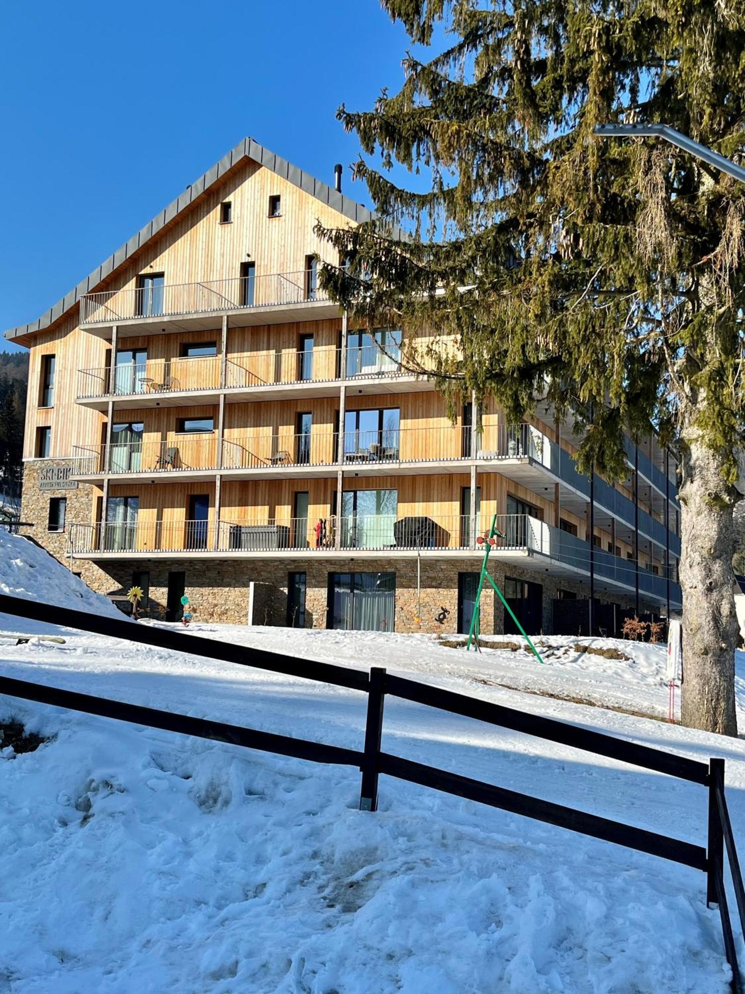 Stylovy Apartman Ski&Bike, Janské Lázně Eksteriør billede